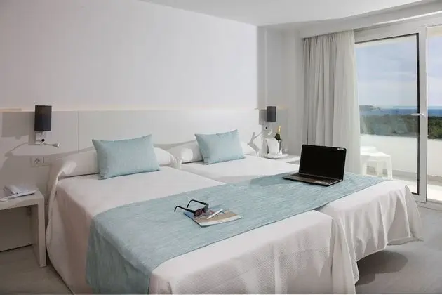 Double Frontal Sea View 2 adults