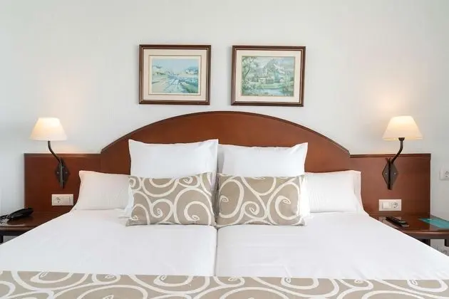 Double Mediterranean Sea View (1 Adult +2 children)