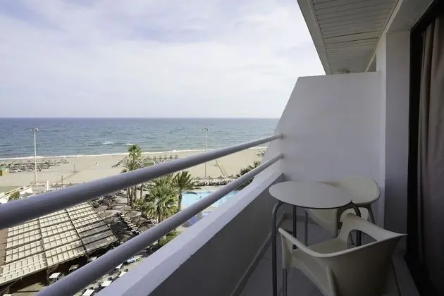 Double Sea View High Floor (2 adults + 2 children)