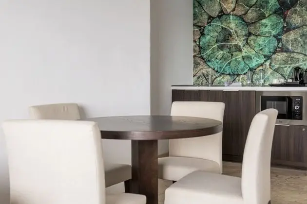Deluxe Süit, 1 Yatak Odası, Deniz Manzaralı, Okyanusa Sıfır (2 Adults + 1 Child)