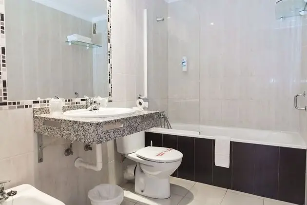 Tek Büyük Yataklı Oda (1 adult)