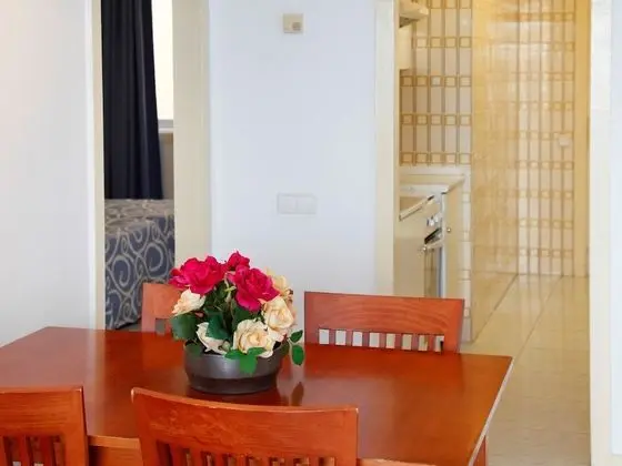 Standard Apart Daire, 2 Yatak Odası, Havuz Kenarı (3 Adults + 1 Child)