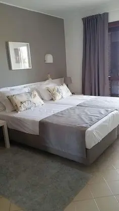 Apart Daire, 1 Yatak Odası, Balkon, Havuz Manzaralı