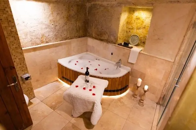 https://images.odamax.com/img/1024x768/odamax/image/upload/Roca_Cappadocia_Suites_202601061232132_101_2_.jpg