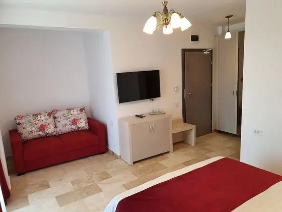 Comfort Dört Kişilik Oda, 1 Büyük (Queen) Boy Yatak ve Çekyat, Şehir Manzaralı
