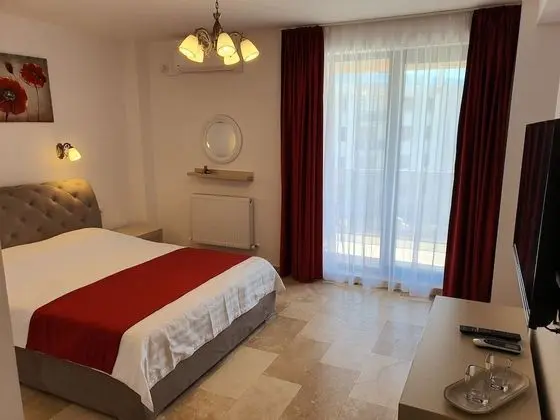 Comfort Dört Kişilik Oda, 1 Büyük (Queen) Boy Yatak ve Çekyat, Şehir Manzaralı