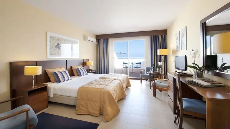 Twin Sea View Rocamar