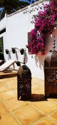 Comfort Tek Büyük Yataklı Oda, 1 Büyük (Queen) Boy Yatak, Teras, Bahçe Manzaralı (Jardin)