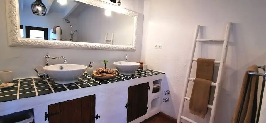 Romantic Bungalov, 1 Büyük (Queen) Boy Yatak, Teras (Limon )