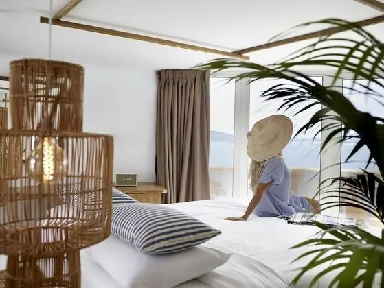 Front Sea View Suite (Outdoor Mini Plunge Pool)
