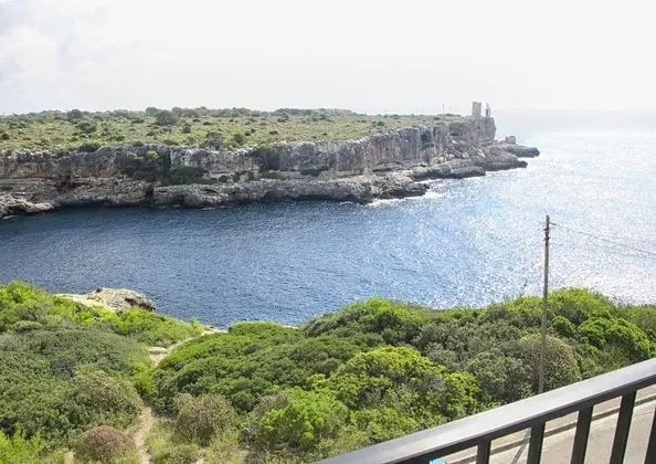 Tek Büyük Yataklı Oda, Balkon, Deniz Manzaralı