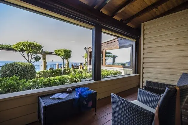 Comfort Tek Büyük Yataklı Oda, Deniz Manzaralı
