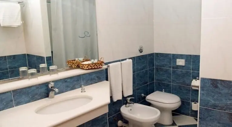 Standard Oda, Bahçe Manzaralı