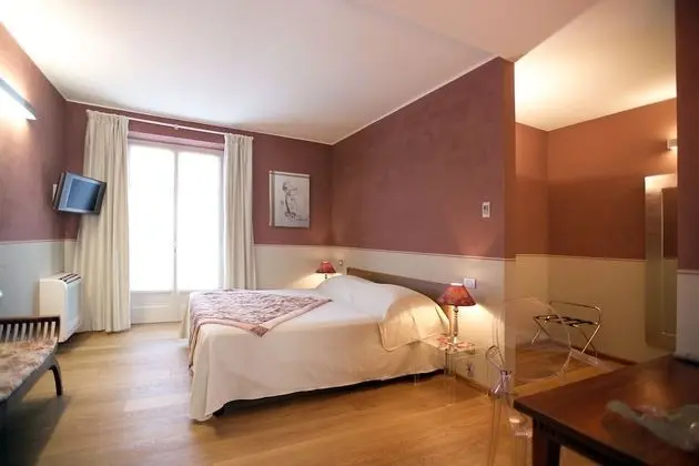 Superior Tek Büyük veya İki Ayrı Yataklı Oda, Teras, Üzüm Asması Manzaralı