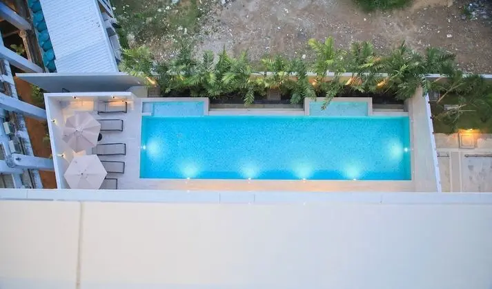 One Bedroom Mountain View