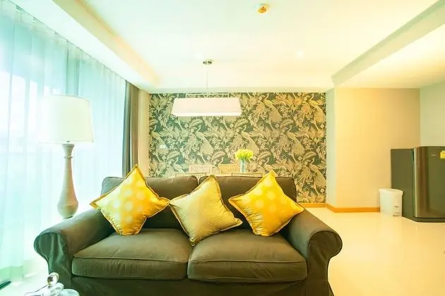 1-Bedroom Deluxe with SofaBed