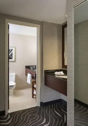 Concierge Room, Oda