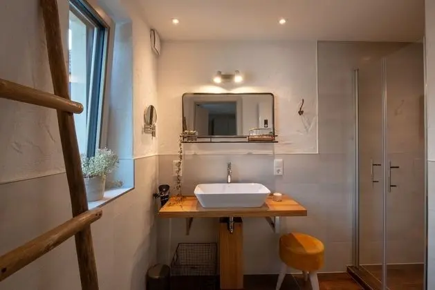 Apart Daire, Özel Banyo (Rochter Bleibe )