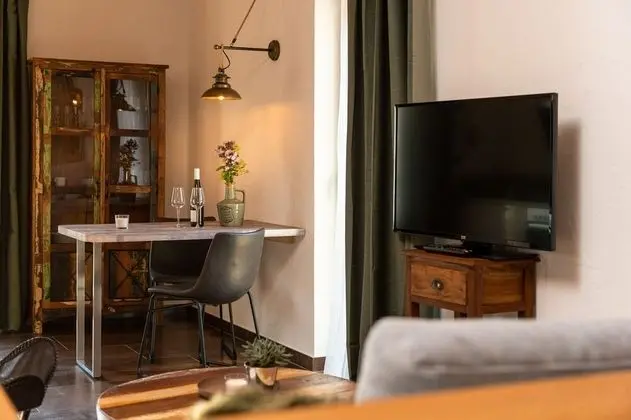 Design Stüdyo, Banyolu/Duşlu (Rochter Nest )