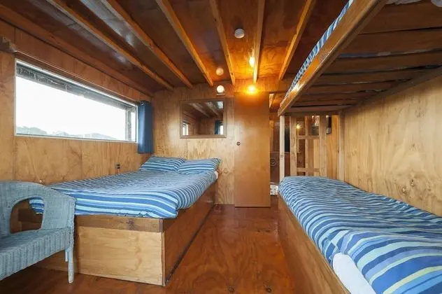 Family Kulübe, Sigara İçilmez, Ortak Banyo (Overnight Cruise )