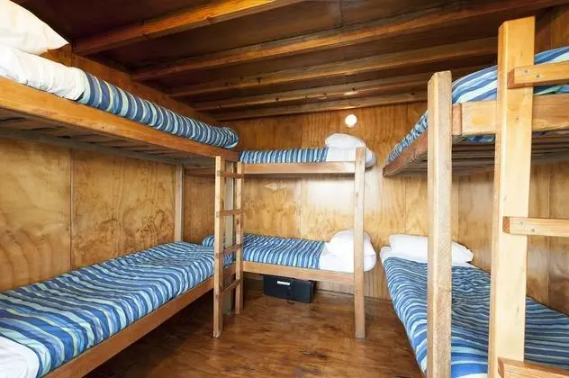 Standard Ortak Ranzalı Oda, Sigara İçilmez, Ortak Banyo (Shared Cabin)