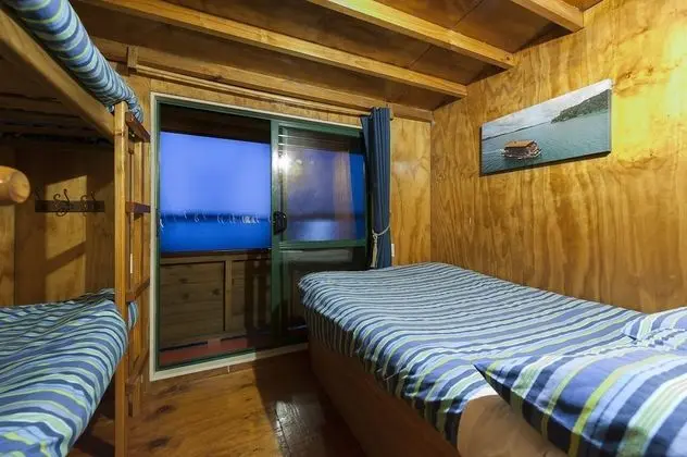 Tek Büyük veya İki Ayrı Yataklı Oda, Birden Çok Yatak (Overnight Cruise Private Double Cabin)