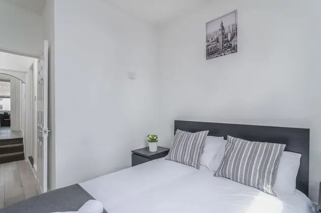 Apart Daire, 2 Yatak Odası, Sigara İçilmez