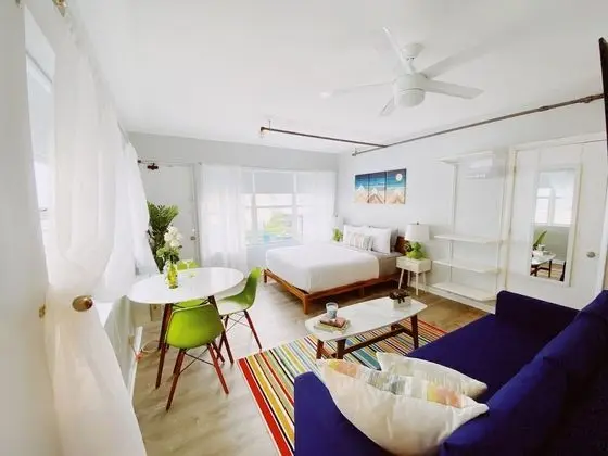 Deluxe Stüdyo, Balkon