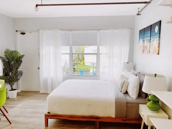 Deluxe Stüdyo, Balkon