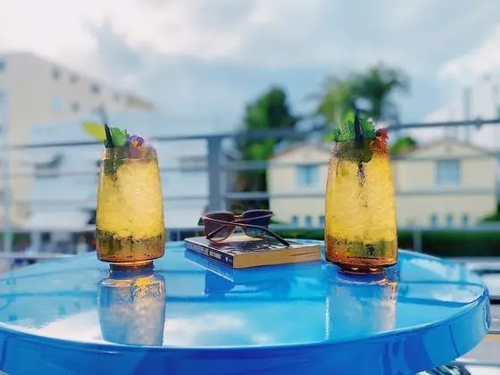 Deluxe Stüdyo, Balkon