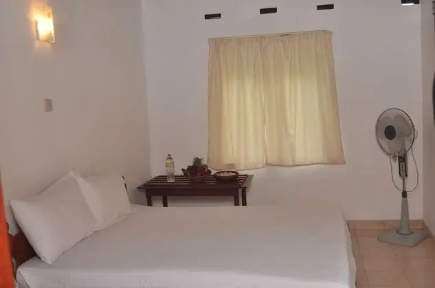 Tek Büyük veya İki Ayrı Yataklı Oda, Sigara İçilmez, Ortak Banyo