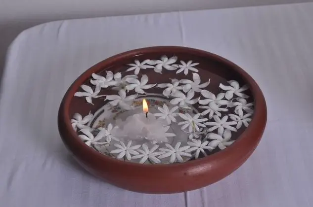 Tek Büyük Yataklı Oda, Sigara İçilmez, Ortak Banyo