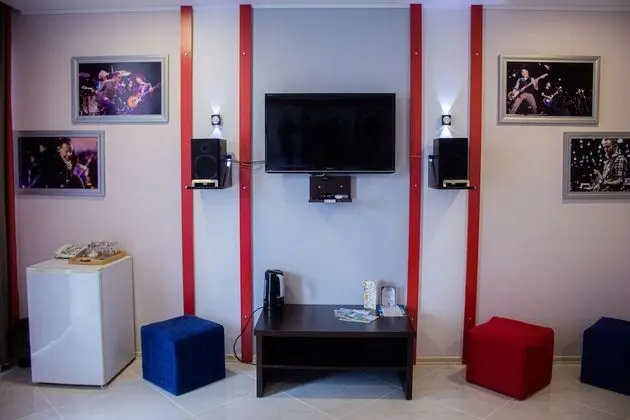 Comfort Tek Büyük Yataklı Oda