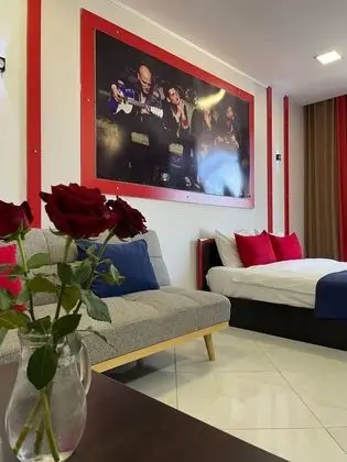 Comfort Tek Büyük Yataklı Oda