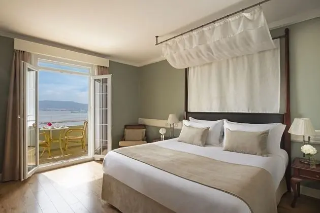 Tek Büyük Yataklı Oda, Balkon, Deniz Manzaralı
