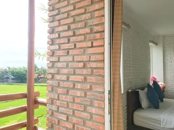 Süit, Balkon