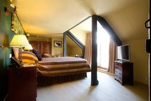 Deluxe Tek Büyük Yataklı Oda (Top Floor)