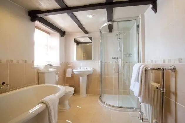 Deluxe Tek Büyük Yataklı Oda (Top Floor)