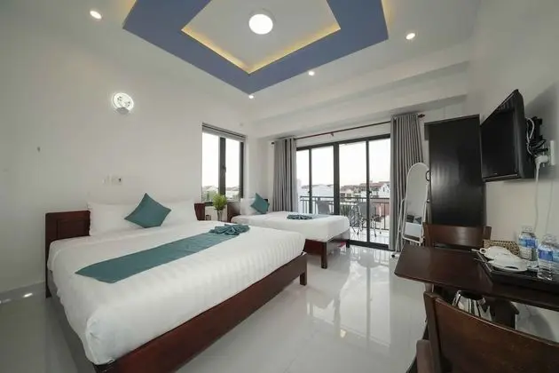 Üç Kişilik Oda, Balkon