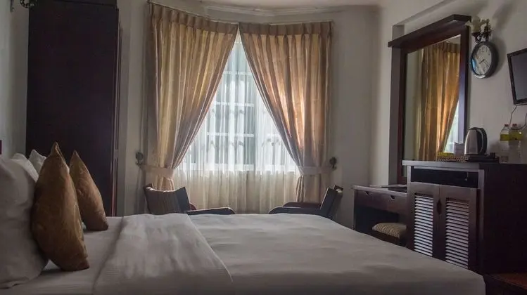 Deluxe Tek Büyük veya İki Ayrı Yataklı Oda