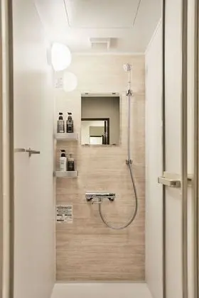 Oda, Sadece kadınlar için (Capsule, Ladies Floor)