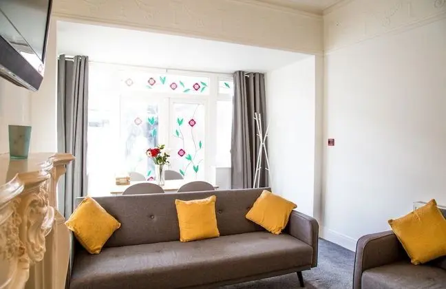 Luxury Apart Daire, Özel Banyo (2 bedroom ground floor)