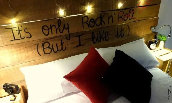 Tek Büyük Yataklı Oda