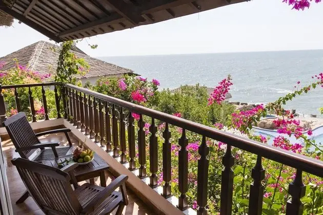 Deluxe Villa, Denize Sıfır