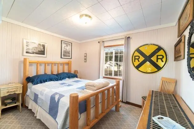 Ev, Birden Çok Yatak (Rockaway Beachhouse)