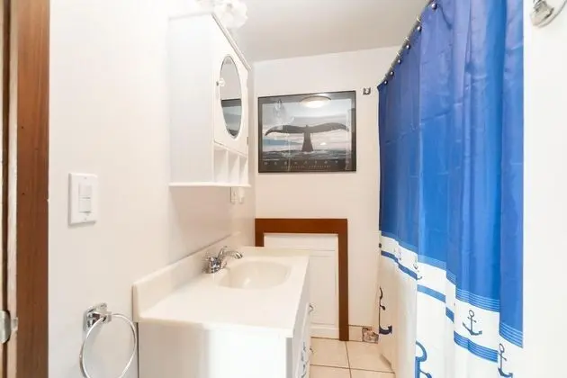 Ev, Birden Çok Yatak (Rockaway Beachhouse)