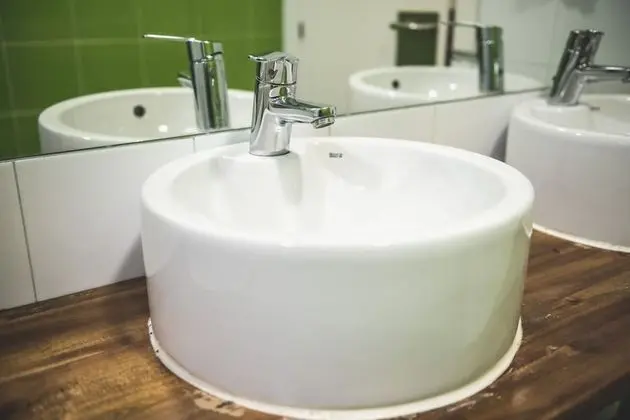 Ortak Ranzalı Oda, Ortak Banyo (8 pax)