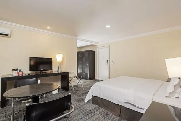 Luxury Tek Büyük Yataklı Oda