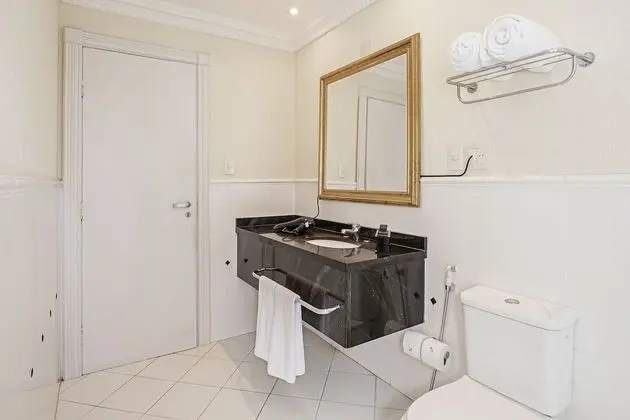Luxury Tek Büyük Yataklı Oda