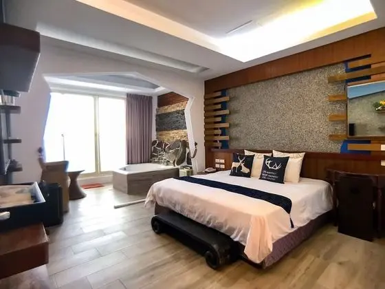 Deluxe Tek Büyük Yataklı Oda, 1 Çift Kişilik Yatak, Balkon, Okyanus Manzaralı